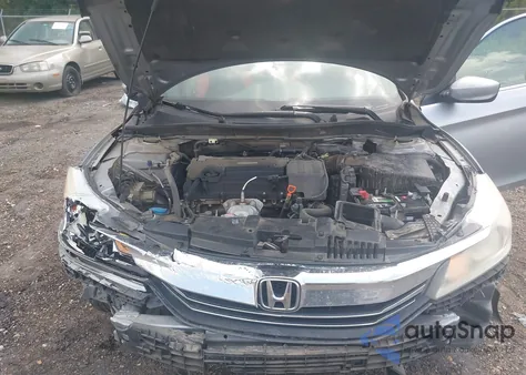 2017 Honda Accord Lx z USA, uszkodzony, nr VIN 1HGCR2F35HA240975